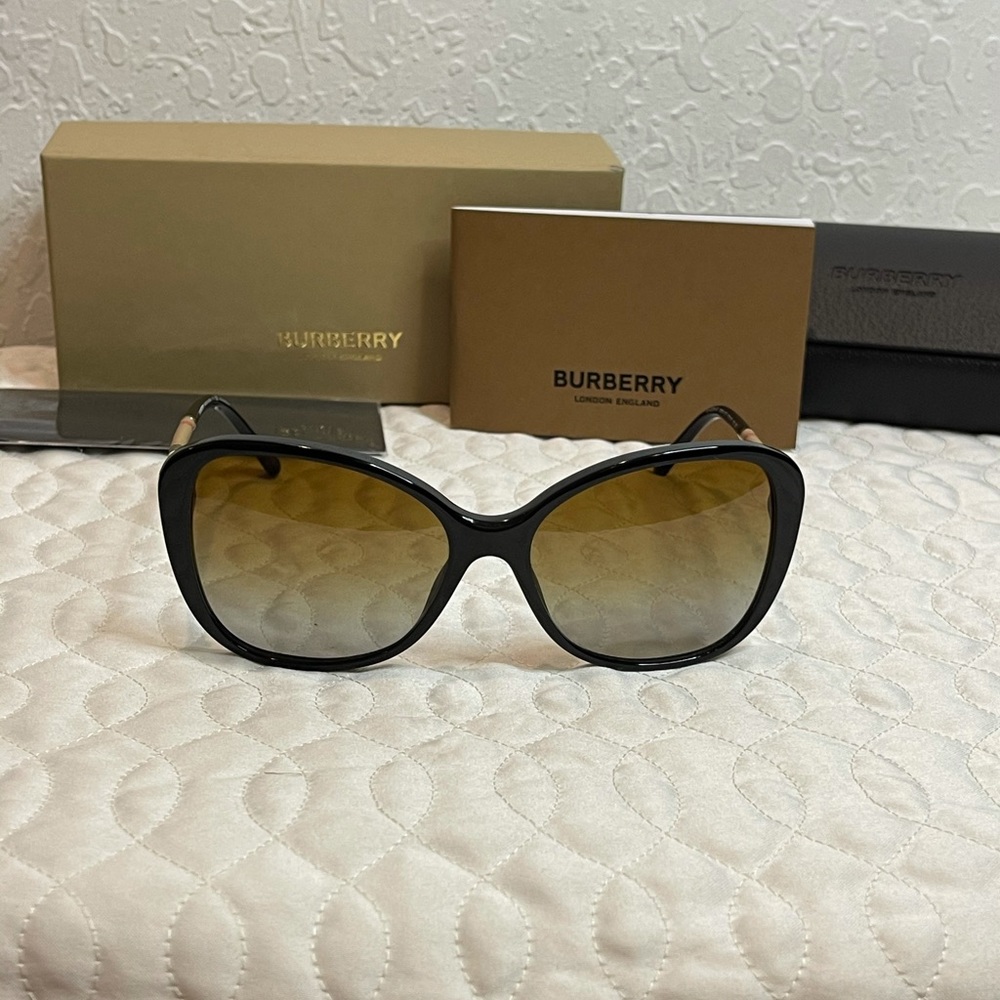 Burberry Sunglasses